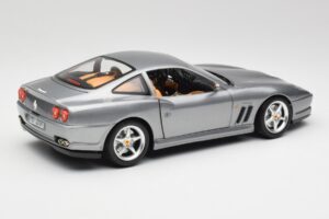 Ferrari 550 Maranello Sudrabs Bburago 1:18 3344 Metāls — attēls 3 no 8