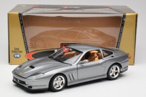 Ferrari 550 Maranello Sudrabs Bburago 1:18 3344 Metāls — attēls 8 no 8