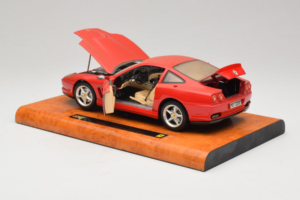 Ferrari 550 Maranello Technik Museum Speyer Edition Bburago 1:18 B001 Metāls — attēls 5 no 8
