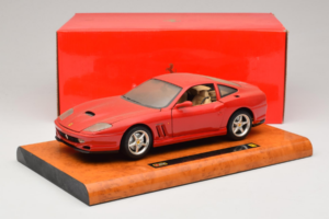Ferrari 550 Maranello Technik Museum Speyer Edition Bburago 1:18 B001 Metāls — attēls 8 no 8