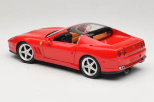 Ferrari 575M Superamerica Sarkans Hot Wheels 1:18 J2858 Metāls — attēls 7 no 8