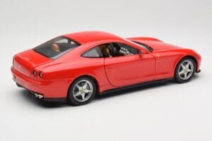 Ferrari 612 Scaglietti Rosso Corsa Hot Wheels 1:18 B6047 Metāls — attēls 3 no 8