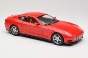 Ferrari 612 Scaglietti Rosso Corsa Hot Wheels 1:18 B6047 Metāls — attēls 6 no 8