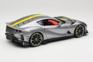 Ferrari 812 Competizione Grigio Coburn Bburago 1:18 18-01647 Metāls — attēls 3 no 8