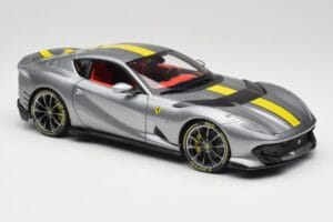 Ferrari 812 Competizione Grigio Coburn Bburago 1:18 18-01647 Metāls — attēls 6 no 8