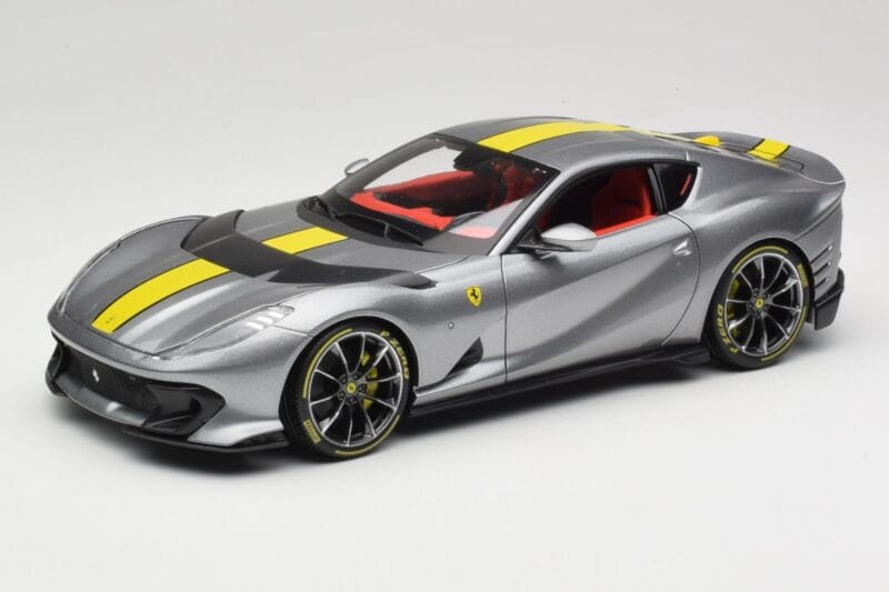 Ferrari 812 Competizione Grigio Coburn Bburago 1:18 18-01647 Metāls