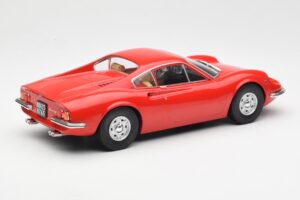 Ferrari Dino 246 GT Sarkans MCG 1:18 MCG18166 Metāls — attēls 2 no 6