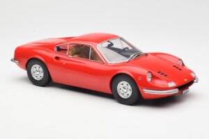 Ferrari Dino 246 GT Sarkans MCG 1:18 MCG18166 Metāls — attēls 4 no 6