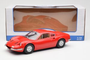 Ferrari Dino 246 GT Sarkans MCG 1:18 MCG18166 Metāls — attēls 6 no 6