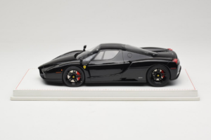 Ferrari Enzo Melns AB Models 1:18 REMC008 Sveķi