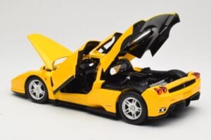 Ferrari Enzo Dzeltens Hot Wheels 1:18 C1550 Metāls — attēls 5 no 8