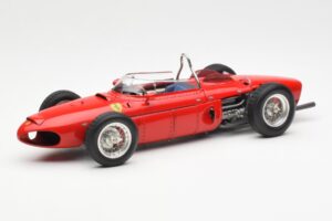 Ferrari Dino 156 Sharknose F1 1961 CMC 1:18 M-078 Metāls