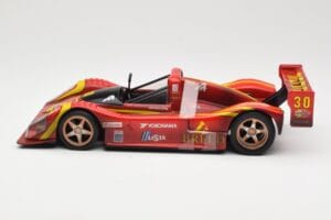 Ferrari F333 SP #30 Moretti 2001 Hot Wheels 1:18 29750 Metāls — attēls 3 no 6