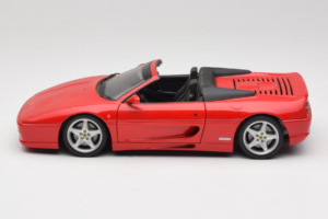 Ferrari F355 Spider Sarkans UT Models 1:18 180074030-P1 Metāls — attēls 4 no 7