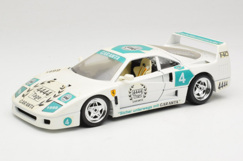 Ferrari F40 4444 Tage Garanta #4 Balts Bburago 1:18 3332-W5 Metāls