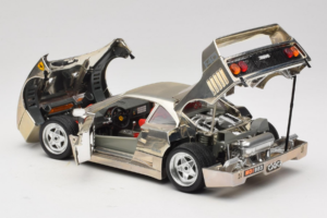 Ferrari F40 Chrome Silver Bburago 1:18 3401 Metāls — attēls 5 no 8