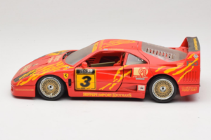 Ferrari F40 Evoluzione #3 Brummel Sarkans 1987 Bburago 1:18 3022-P2 Metāls — attēls 4 no 8