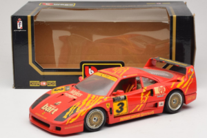 Ferrari F40 Evoluzione #3 Brummel Sarkans 1987 Bburago 1:18 3022-P2 Metāls — attēls 8 no 8