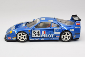 Ferrari F40 Evoluzione #34 Zils Custom 1987 Bburago 1:18 3032-C1 Metāls — attēls 4 no 8