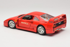 Ferrari F40 Evoluzione Sarkans Master Line Bburago 1:18 3042-M1 Metāls — attēls 7 no 8