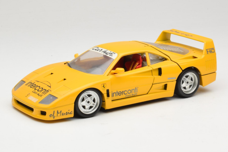 Ferrari F40 Interconti Car HiFi Dzeltens Bburago 1:18 3032-I1 Metāls
