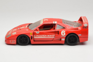 Ferrari F40 #6 V. Colombo L'Indipendente Sarkans 1987 Bburago 1:18 3032-L1 Metāls — attēls 4 no 8