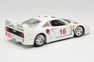 Ferrari F40 #16 Borsenmodells Balts Limited Edition 333 pcs 1987 Bburago 1:18 3332-W1 Metāls — attēls 3 no 8