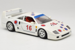 Ferrari F40 #16 Borsenmodells Balts Limited Edition 333 pcs 1987 Bburago 1:18 3332-W1 Metāls — attēls 6 no 8