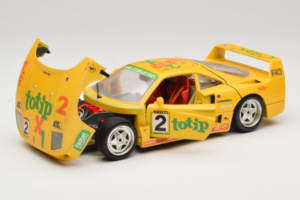 Ferrari F40 Totip Jolly Club #2 Dzeltens Bburago 1:18 3332-Y1 Metāls — attēls 2 no 8