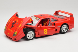 Ferrari F40 #8 Bevro International Sarkans 1987 Bburago 1:18 3332-P3 Metāls — attēls 2 no 8