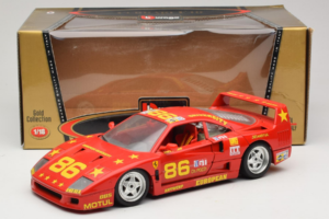 Ferrari F40 LM #86 Ch. Pozzi IMSA 24 Hours of Le Mans 1985 Sarkans Bburago 1:18 3332-P6 Metāls — attēls 8 no 8