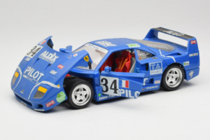 Ferrari F40 #34 M. Ferte / Thavenin / Palau Pilot Zils 1987 Bburago 1:18 3032-B1 Metāls — attēls 2 no 8