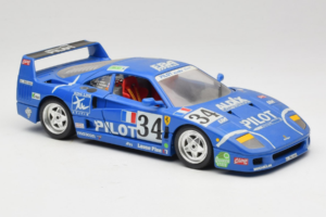 Ferrari F40 #34 M. Ferte / Thavenin / Palau Pilot Zils 1987 Bburago 1:18 3032-B1 Metāls — attēls 6 no 8