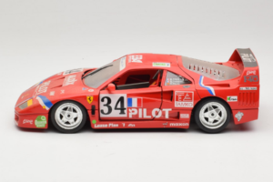 Ferrari F40 LM Pilot #34 Ferte / Thavenin / Palau 24 Hours of Le Mans 1995 Sarkans Bburago 1:18 3032-P3 Metāls — attēls 4 no 8