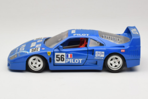 Ferrari F40 Pilot #56 Zils Bburago 1:18 3332-BL1 Metāls — attēls 4 no 8