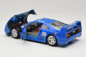 Ferrari F40 Pilot #56 Zils Bburago 1:18 3332-BL1 Metāls — attēls 5 no 8