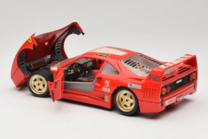 Ferrari F40 Pirelli Agip #1 Ferrari Club Italia Sarkans Bburago 1:18 3032-P2 Metāls — attēls 5 no 8