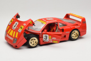 Ferrari F40 #3 Pirelli Sarkans 1987 Bburago 1:18 3332-P4 Metāls — attēls 2 no 8