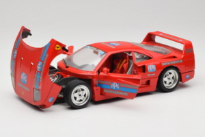Ferrari F40 PPG Auto Refinish Sarkans Bburago 1:18 3332-P1 Metāls — attēls 2 no 8