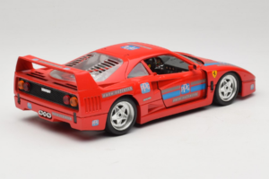 Ferrari F40 PPG Auto Refinish Sarkans Bburago 1:18 3332-P1 Metāls — attēls 3 no 8