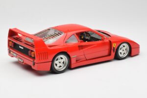 Ferrari F40 Sarkans Bburago 1:18 3032 Metāls — attēls 3 no 8