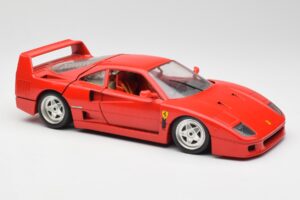 Ferrari F40 Sarkans Bburago 1:18 3032 Metāls — attēls 6 no 8