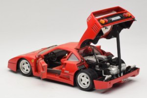 Ferrari F40 Sarkans Tonka 1:18 17004 Metāls — attēls 5 no 8