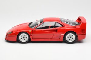 Ferrari F40 Sarkans Kyosho 1:18 08416R2 Metāls — attēls 6 no 10