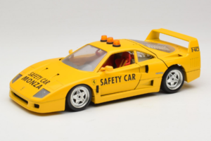Ferrari F40 Safety Car Dzeltens Bburago 1:18 3032-Y2 Metāls