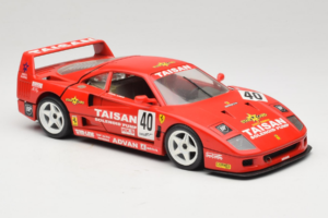 Ferrari F40 #40 T. Ohta / A. Reid Taisan Sarkans 1987 Bburago 1:18 3022-T1 Metāls — attēls 6 no 8