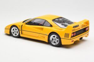 Ferrari F40 Dzeltens GT Spirit 1:18 GT839 Sveķi — attēls 5 no 6