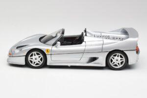 Ferrari F50 Kabriolets Sudrabs Bburago 1:18 3372 Metāls — attēls 4 no 8