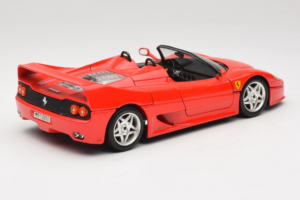 Ferrari F50 Kabriolets Sarkans Bburago 1:18 3372-P1 Metāls — attēls 3 no 8