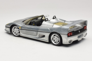 Ferrari F50 Kabriolets Chrome Silver Ierobežots Izdevums Hot Wheels 1:18 25741 Metāls — attēls 7 no 8